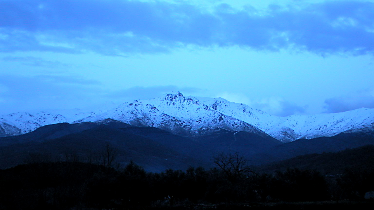 Pico Pinajarro nevado. Fotografía cedida por DIVA.